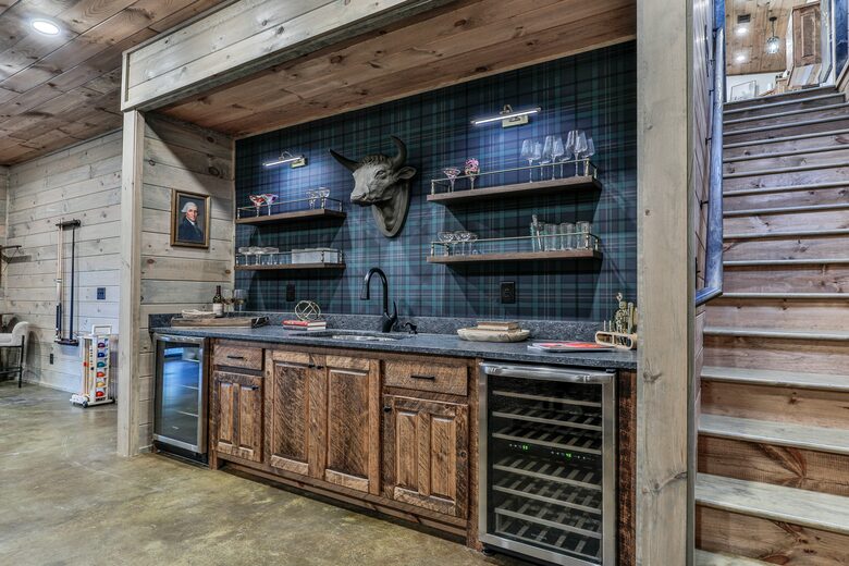 Blue Ridge Hideaway | Creekside Comfort Meets Mountain Adventure - Morganton, Georgia