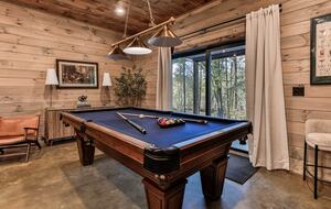 Blue Ridge Hideaway | Creekside Comfort Meets Mountain Adventure - Morganton, Georgia