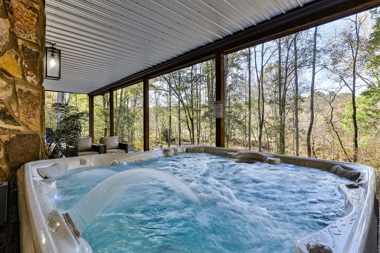 Blue Ridge Hideaway | Creekside Comfort Meets Mountain Adventure - Morganton, Georgia