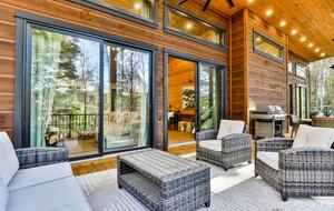 Blue Ridge Hideaway | Creekside Comfort Meets Mountain Adventure - Morganton, Georgia