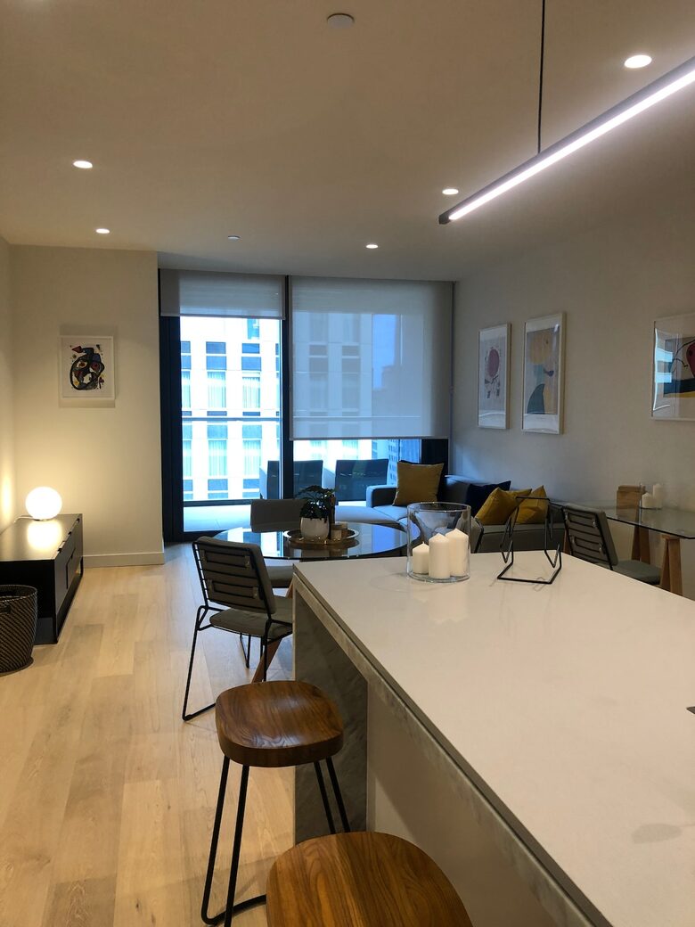 Luxury City Apartment | Art, Marble & Views - Melbourne, Australia