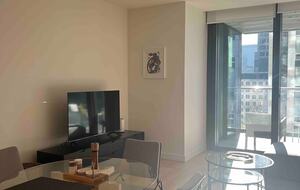 Luxury City Apartment | Art, Marble & Views - Melbourne, Australia