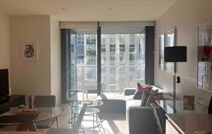 Luxury City Apartment | Art, Marble & Views - Melbourne, Australia