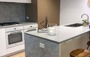 Luxury City Apartment | Art, Marble & Views - Melbourne, Australia