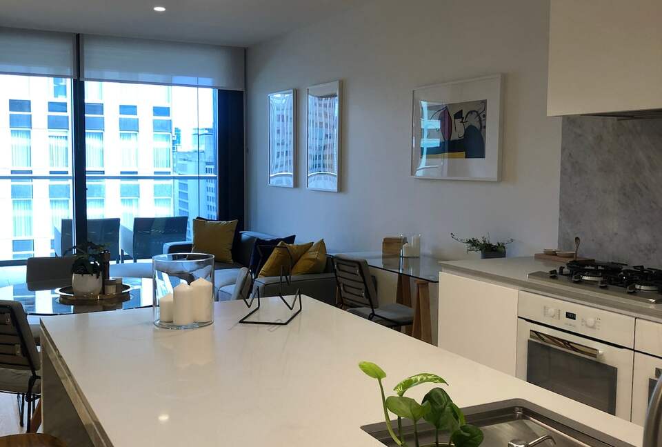 Luxury City Apartment | Art, Marble & Views - Melbourne, Australia