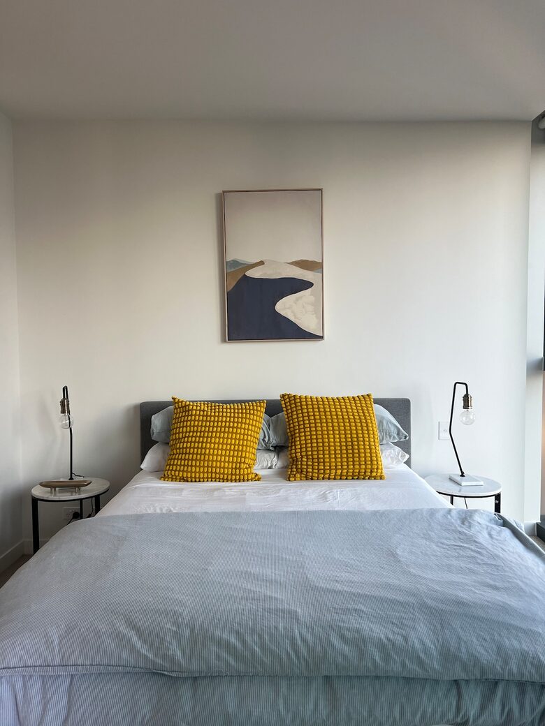 Luxury City Apartment | Art, Marble & Views - Melbourne, Australia