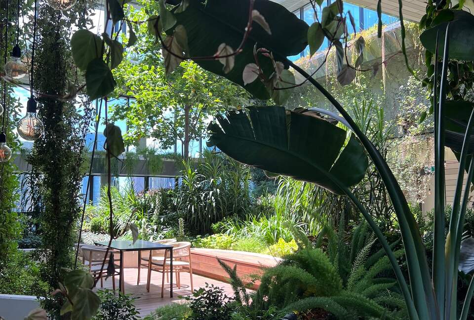 Luxury City Apartment | Art, Marble & Views - Melbourne, Australia