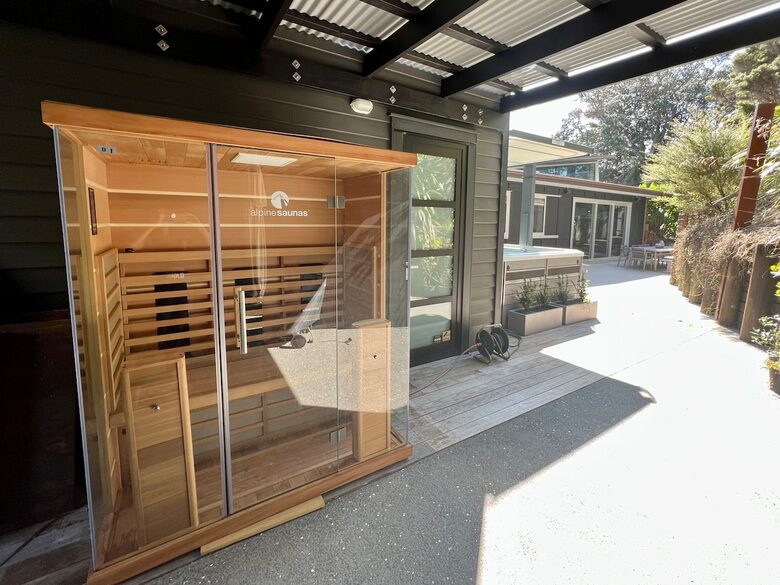 Wharetana Bay Estate | Two Luxury Villas on 2.25 Acres of Waterfront Bliss - Waiheke Island, New Zealand