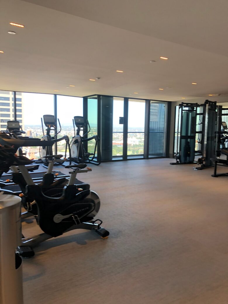 Luxury City Apartment | Art, Marble & Views - Melbourne, Australia