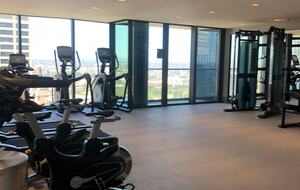 Luxury City Apartment | Art, Marble & Views - Melbourne, Australia