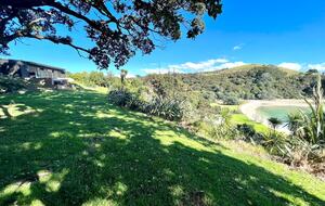 Wharetana Bay Estate | Two Luxury Villas on 2.25 Acres of Waterfront Bliss - Waiheke Island, New Zealand