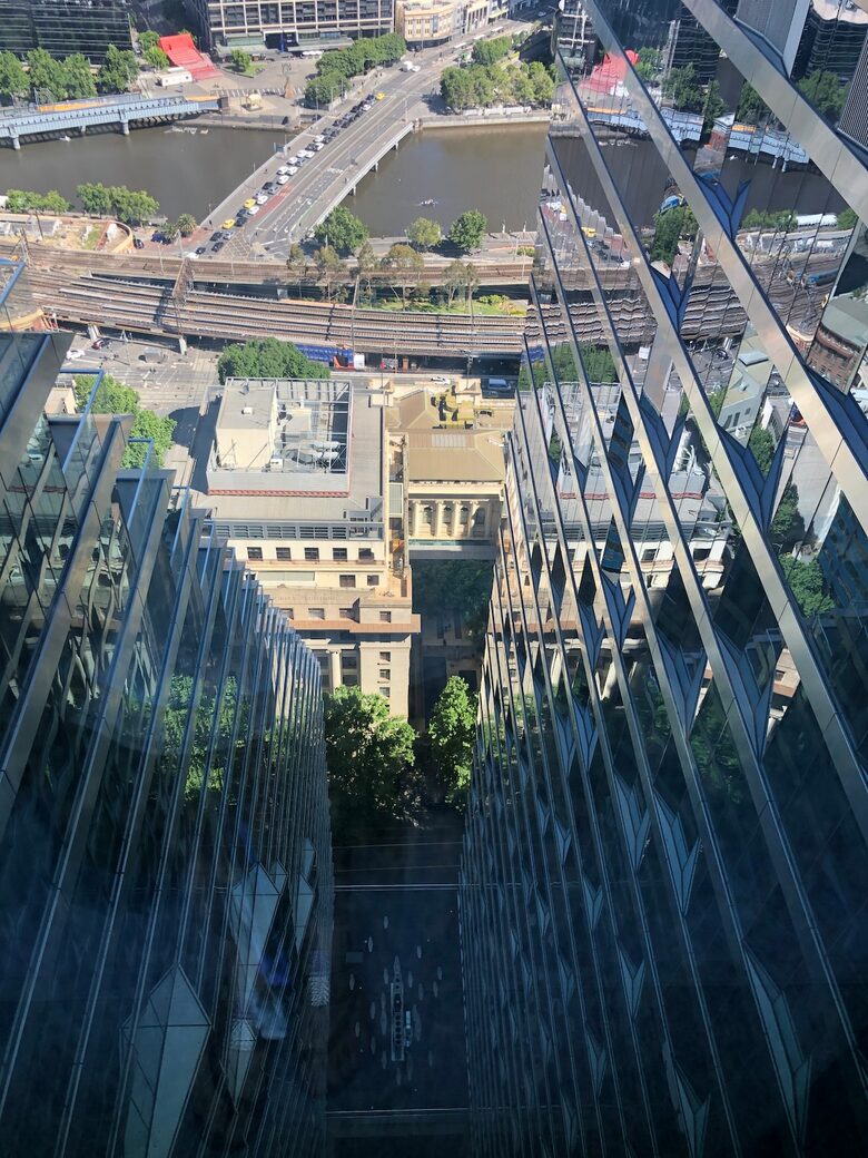 Luxury City Apartment | Art, Marble & Views - Melbourne, Australia