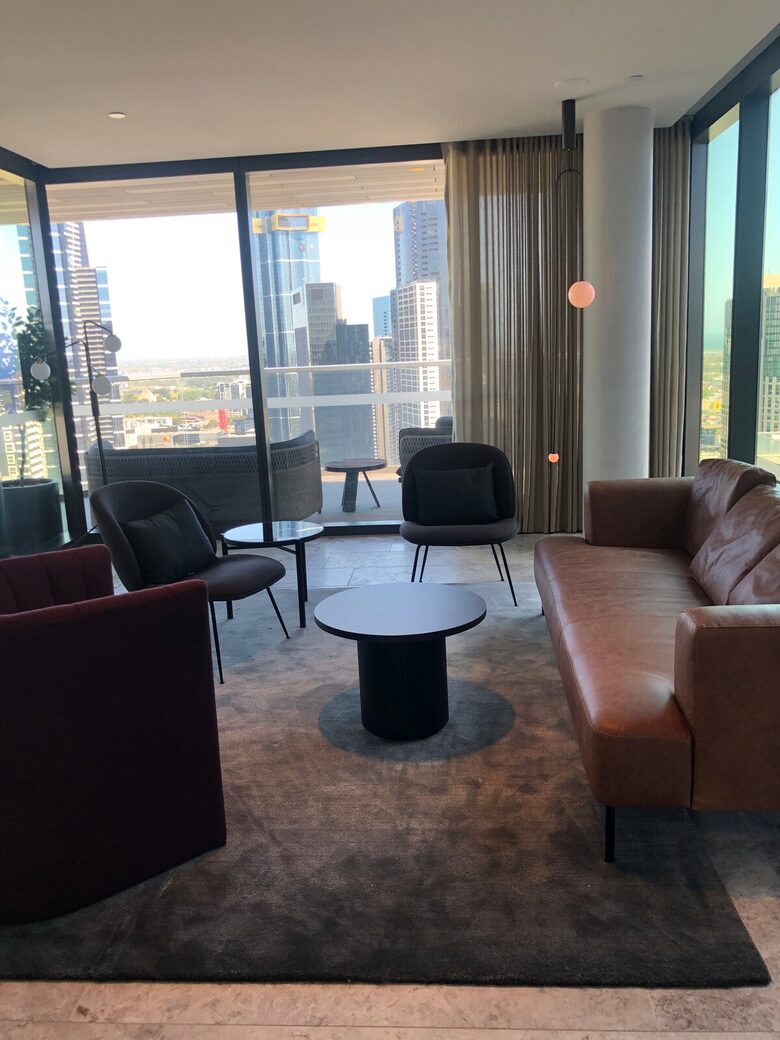 Luxury City Apartment | Art, Marble & Views - Melbourne, Australia