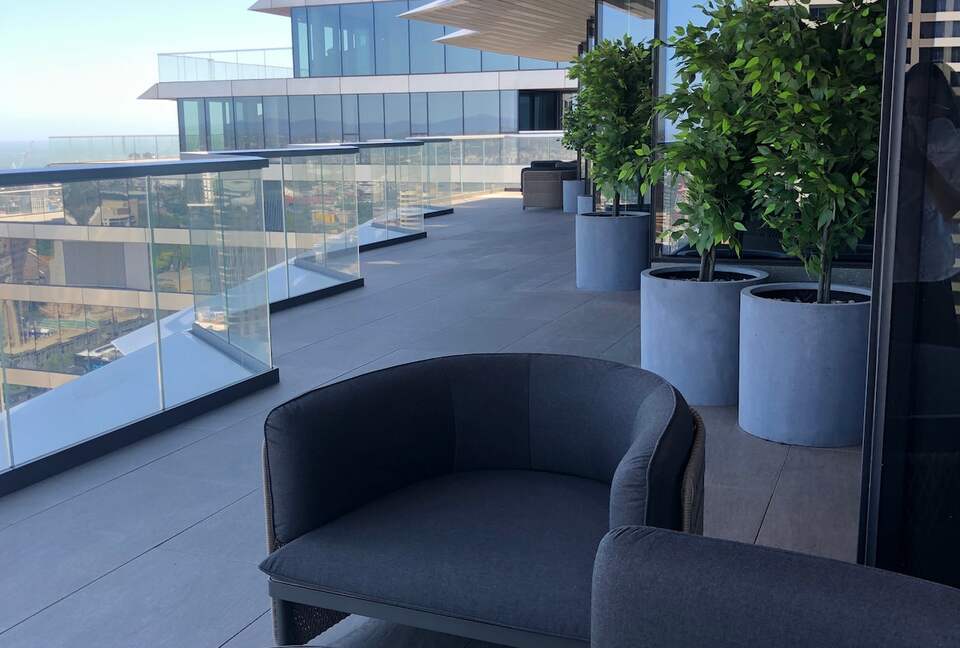 Luxury City Apartment | Art, Marble & Views - Melbourne, Australia