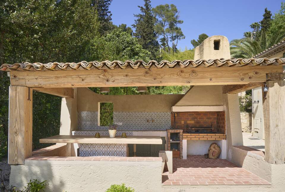 Elegant Hillside Retreat in the Heart of the Côte d’Azur - Mougins, France