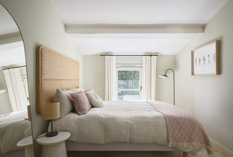 Elegant Hillside Retreat in the Heart of the Côte d’Azur - Mougins, France