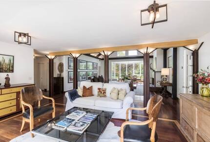 Southampton Village Retreat - Southampton, New York