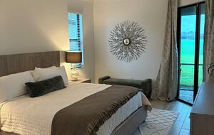 Stylish Lakewood National Home Overlooking the 7th Hole - Bradenton, Florida