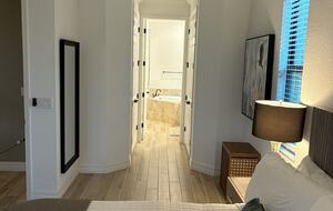 Stylish Lakewood National Home Overlooking the 7th Hole - Bradenton, Florida