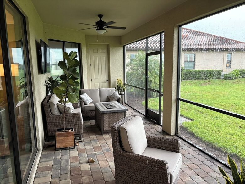 Stylish Lakewood National Home Overlooking the 7th Hole - Bradenton, Florida