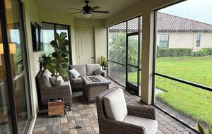 Stylish Lakewood National Home Overlooking the 7th Hole - Bradenton, Florida