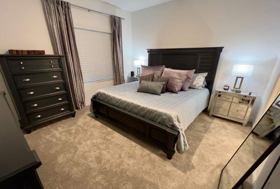 Contemporary Las Vegas Getaway Near Red Rock Canyon - Las Vegas, Nevada