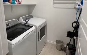 Contemporary Las Vegas Getaway Near Red Rock Canyon - Las Vegas, Nevada