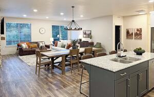 Main Street Mountain Retreat | Midway - Midway, Utah