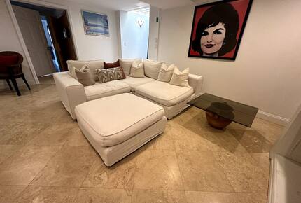 Southampton Village Retreat - Southampton, New York