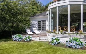 Southampton Village Retreat - Southampton, New York