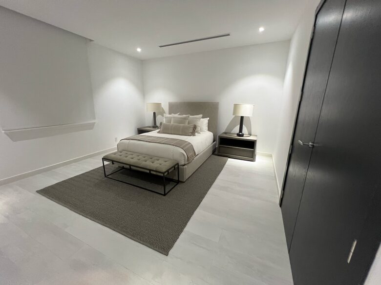 Island Chic Haven in Palm Cay | Steps from the Beach & Yacht Club - Nassau, Bahamas