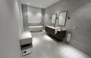 Island Chic Haven in Palm Cay | Steps from the Beach & Yacht Club - Nassau, Bahamas