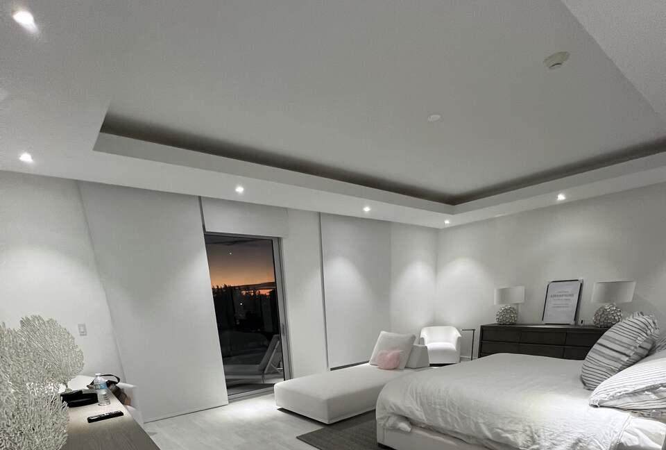 Island Chic Haven in Palm Cay | Steps from the Beach & Yacht Club - Nassau, Bahamas