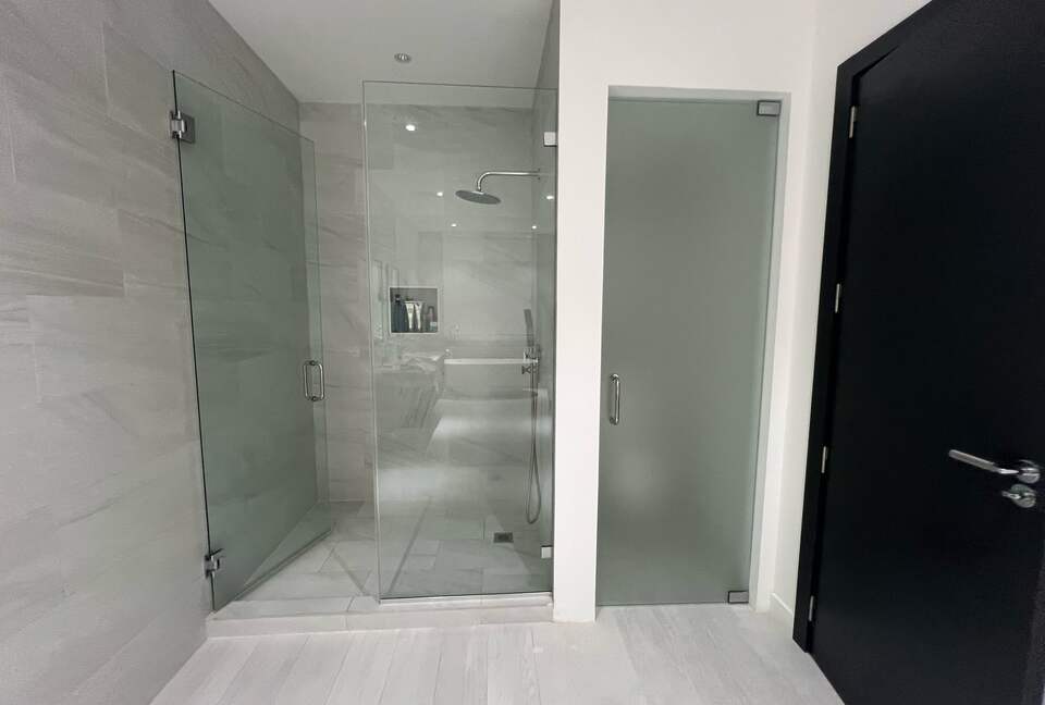 Island Chic Haven in Palm Cay | Steps from the Beach & Yacht Club - Nassau, Bahamas