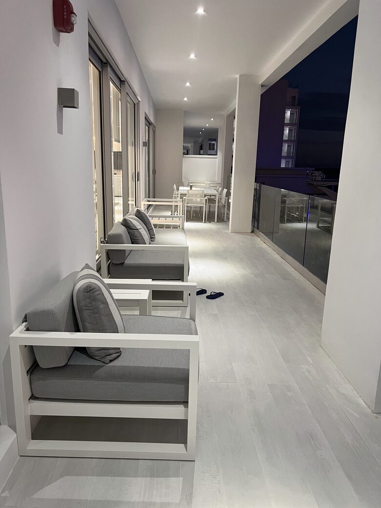 Island Chic Haven in Palm Cay | Steps from the Beach & Yacht Club - Nassau, Bahamas