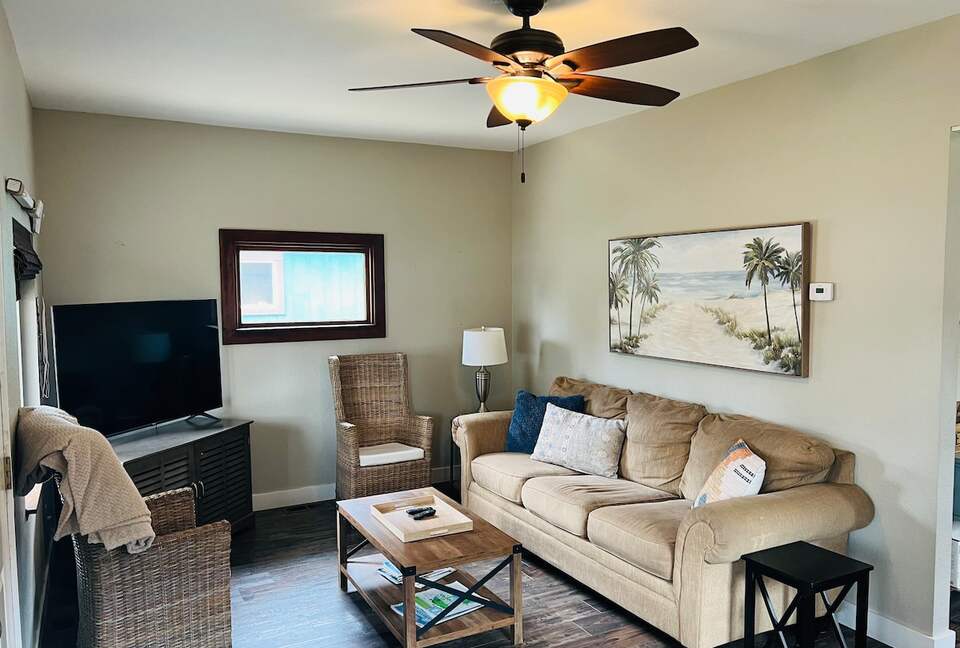 Old Bend River Cottage Retreat - Bend, Oregon