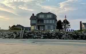 Timeless Maine Coastal Retreat with Panoramic Views - Biddeford, Maine