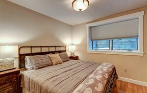 Modern Barn Retreat in Downtown Breckenridge - Breckenridge, Colorado