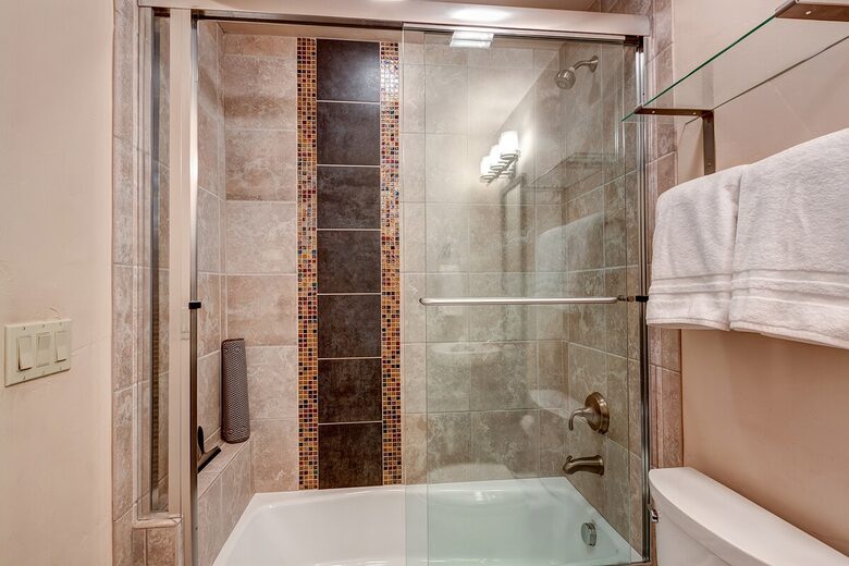 Modern Barn Retreat in Downtown Breckenridge - Breckenridge, Colorado