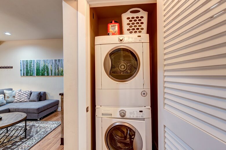 Modern Barn Retreat in Downtown Breckenridge - Breckenridge, Colorado