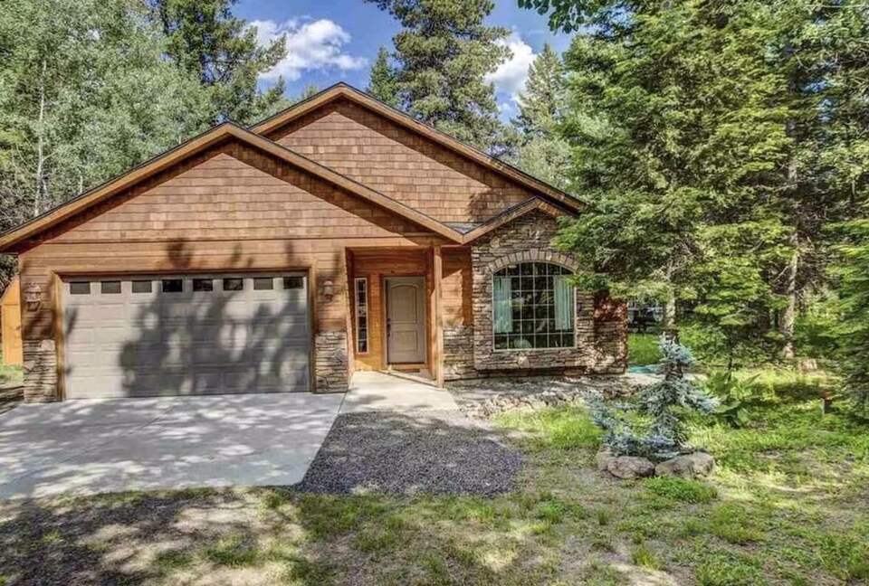 Charming Mountain Getaway Minutes from Payette Lake - McCall, Idaho