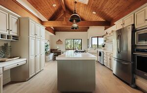 Modern Desert Retreat on 2.6 Acres With Forest Access - Sedona, Arizona