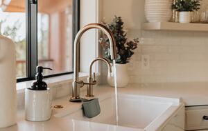 Modern Desert Retreat on 2.6 Acres With Forest Access - Sedona, Arizona