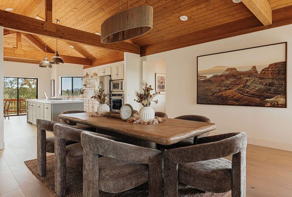 Modern Desert Retreat on 2.6 Acres With Forest Access - Sedona, Arizona