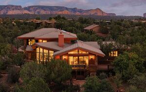 Modern Desert Retreat on 2.6 Acres With Forest Access - Sedona, Arizona