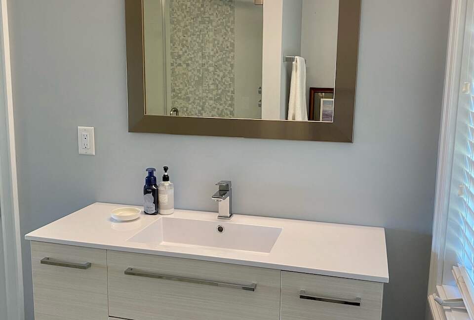 Exquisite Lake George Retreat with Panoramic Views - Diamond Point, New York