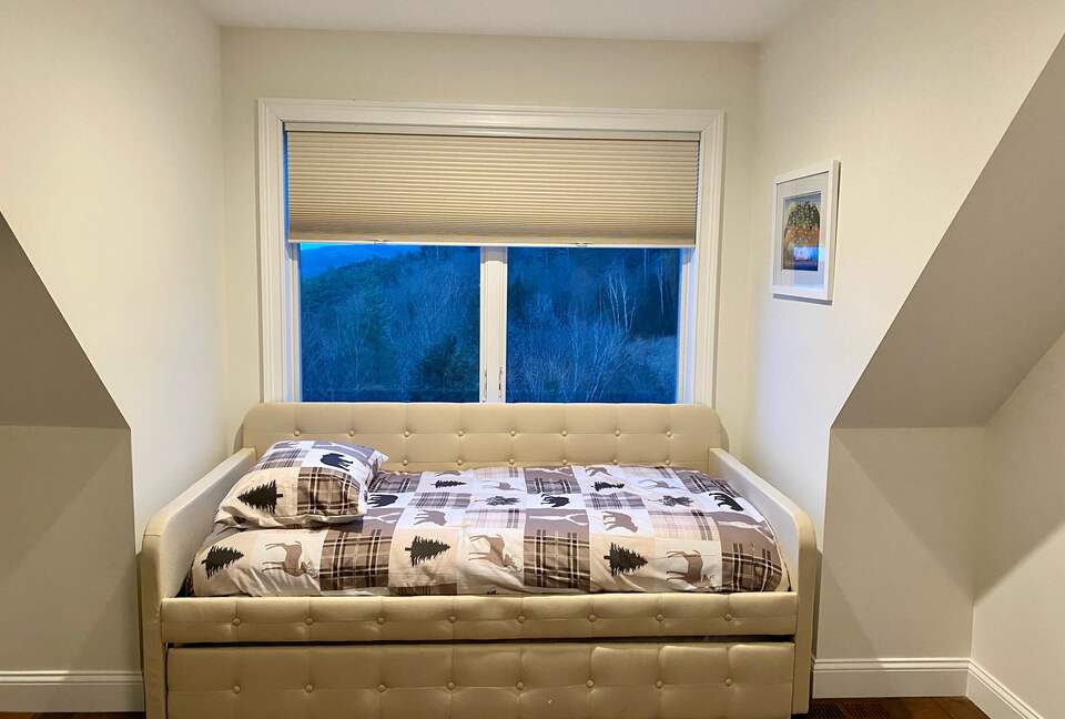 Exquisite Lake George Retreat with Panoramic Views - Diamond Point, New York