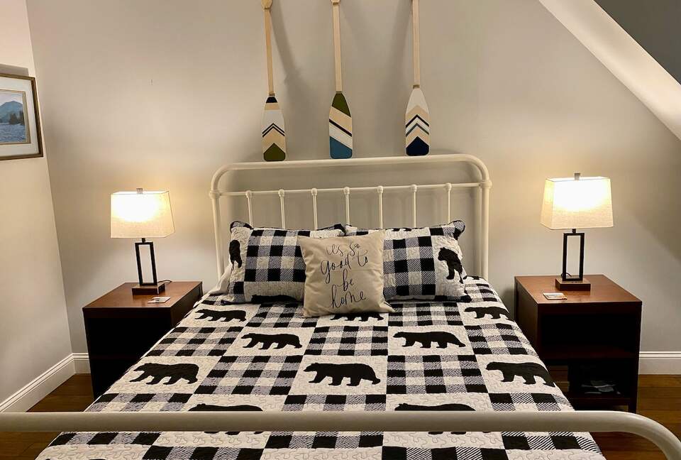 Exquisite Lake George Retreat with Panoramic Views - Diamond Point, New York