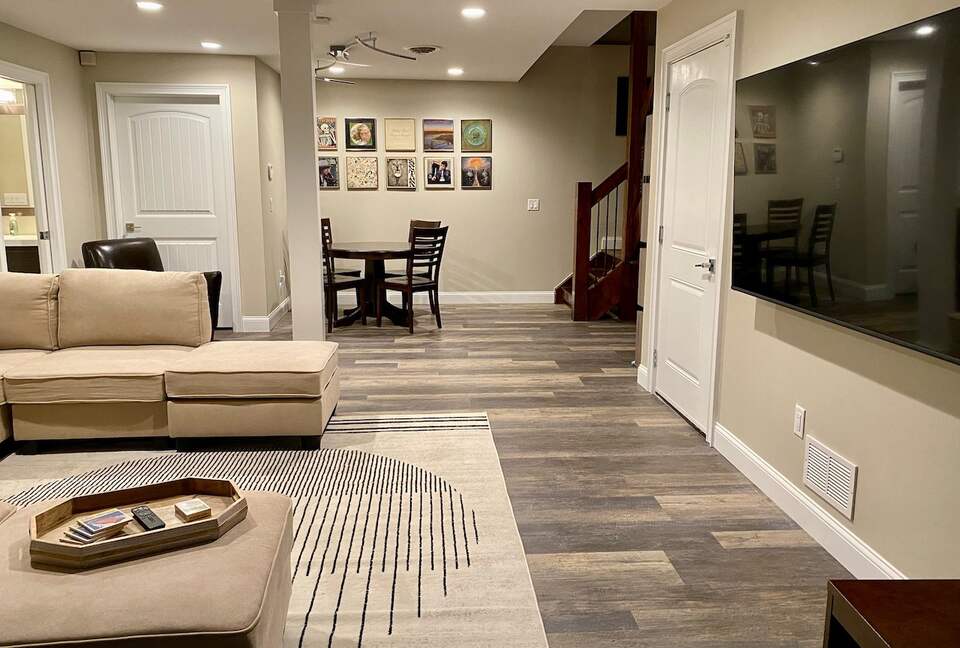 Exquisite Lake George Retreat with Panoramic Views - Diamond Point, New York