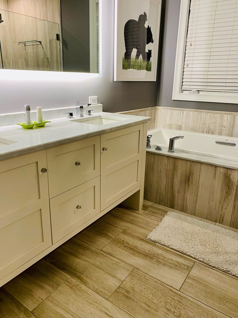 Exquisite Lake George Retreat with Panoramic Views - Diamond Point, New York